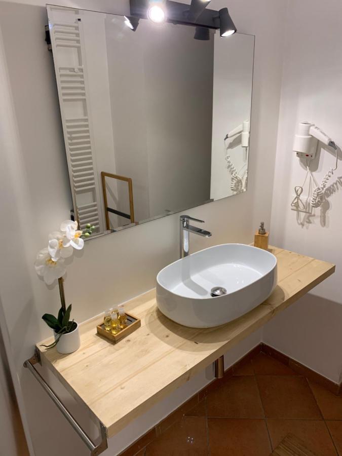 La Casa Di Ago Leilighet LʼAquila Eksteriør bilde